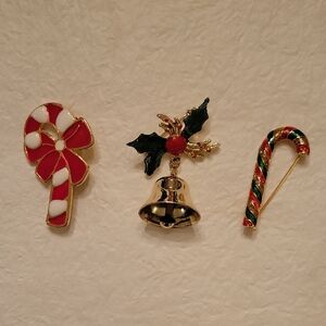 Vtg Christmas Brooches